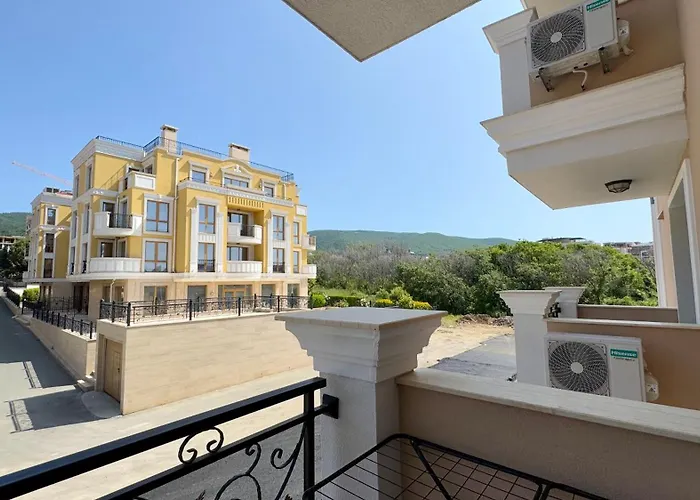 Emperium 1 Premium Apartment